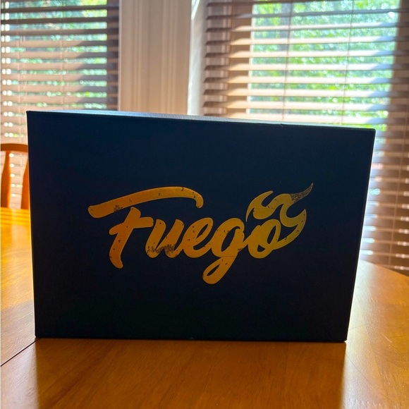 FUEGO Dance Shoes (All Black, Low Top) | 7 Men | 8 Women - Picture 4 of 5